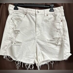 White American Eagle Distressed mom Denim Shorts
Size 12, like new condition